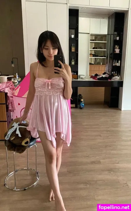 Aveline Liu OnlyFans Thumbnail #0sWLu8uCoT