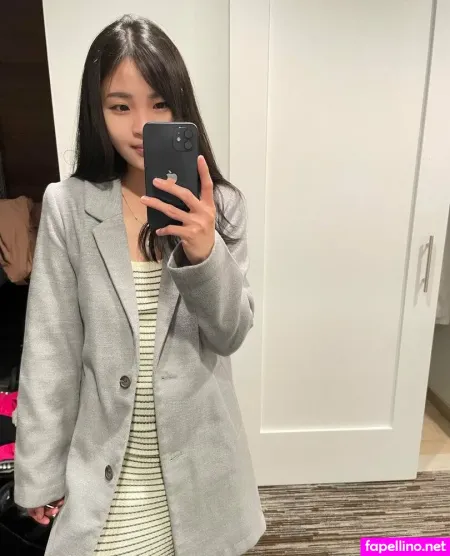 Aveline Liu OnlyFans Thumbnail #rd9ZNchOze