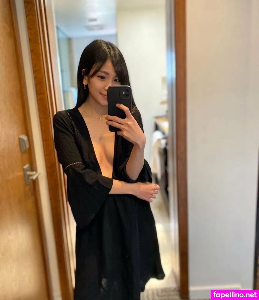 aveline, xoaveline_liu Nude Leaked OnlyFans Photo #ylbiESxwIV