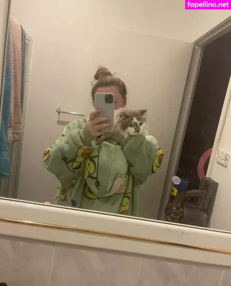 Averagecosplays OnlyFans Thumbnail #w9WMeLcWLL