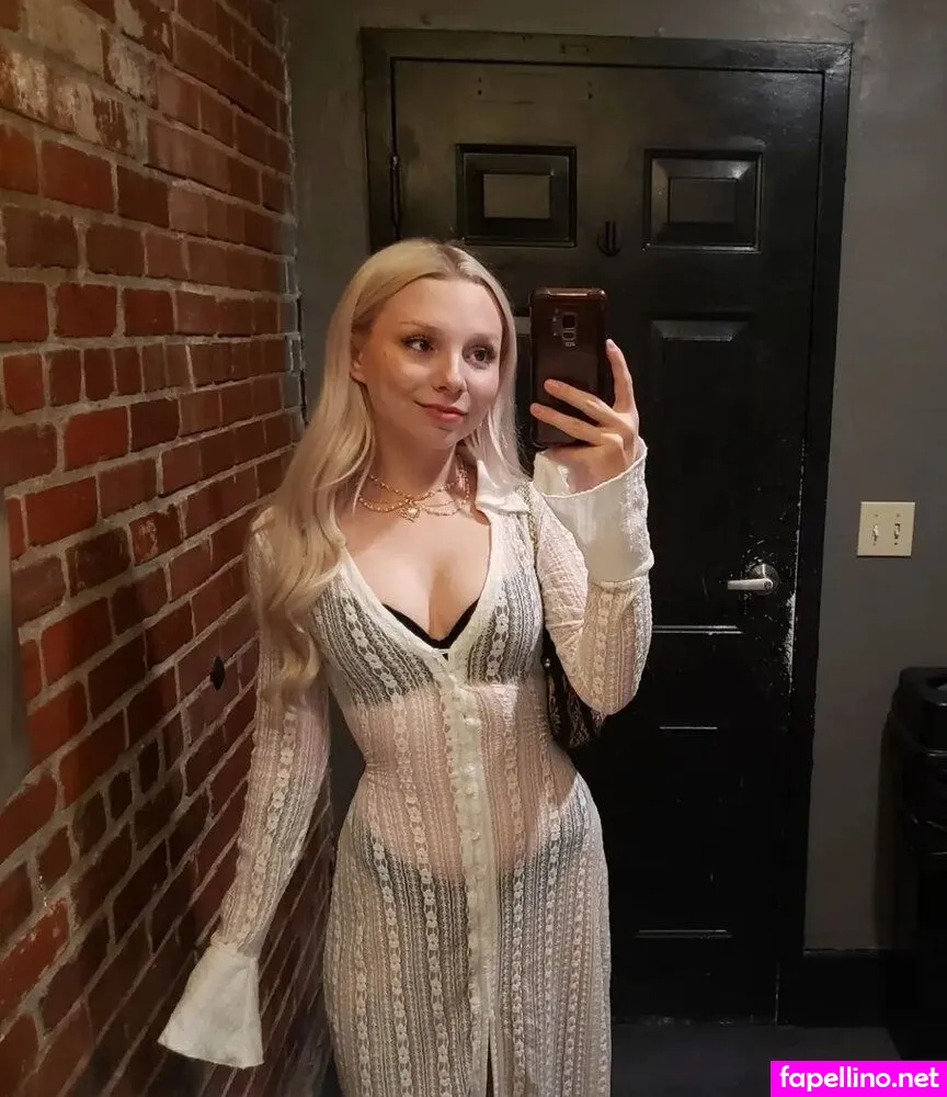 faeverii, migimomo Nude Leaked OnlyFans Photo #ooeH6eSJFG