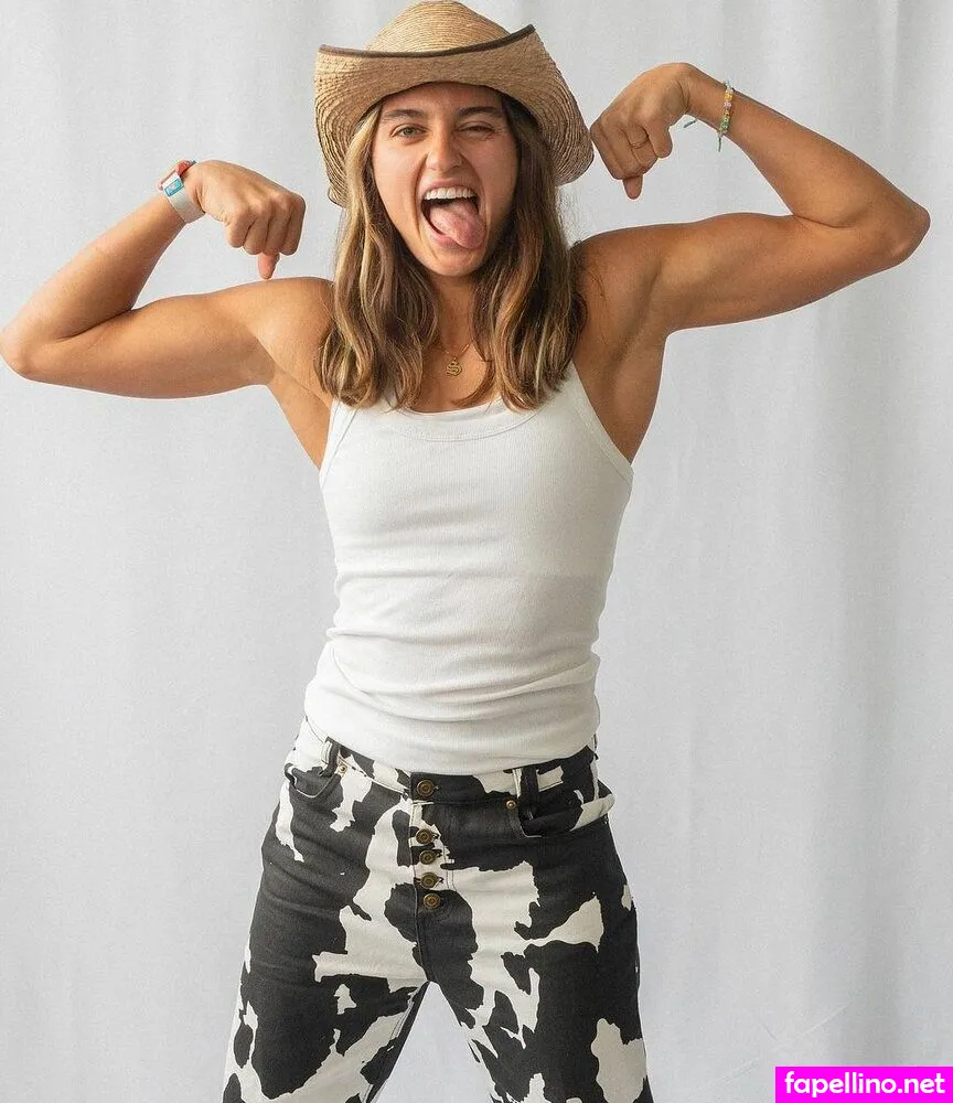 Avery Cyrus Nude Leaked OnlyFans Photo #B1siTy0GlS