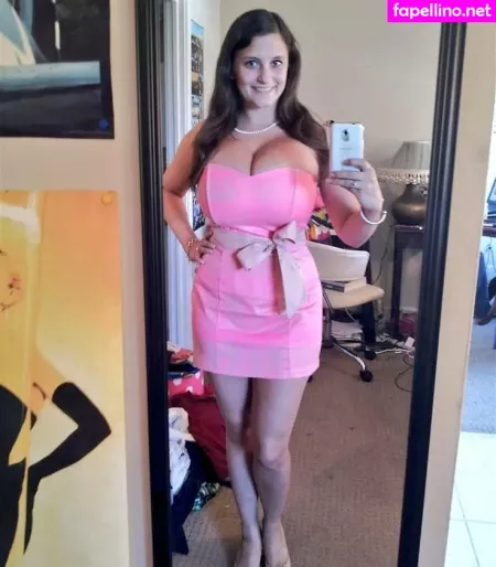 Avery Milla OnlyFans Thumbnail #BdqAcKrRL9