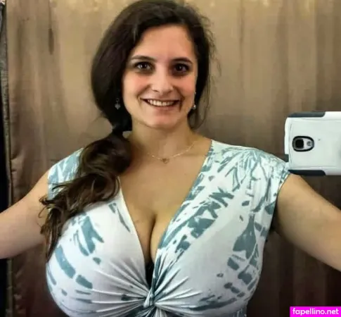 Avery Millah OnlyFans Thumbnail #Ou7o4CDq6u