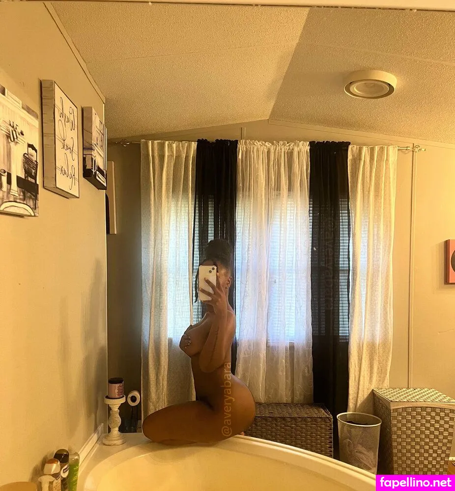 avery.abara, averyabaravideostore Nude Leaked OnlyFans Photo #MhAWFExZXd