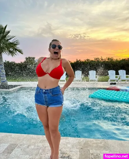 Averydoesit OnlyFans Thumbnail #OZLD4fd0Rt