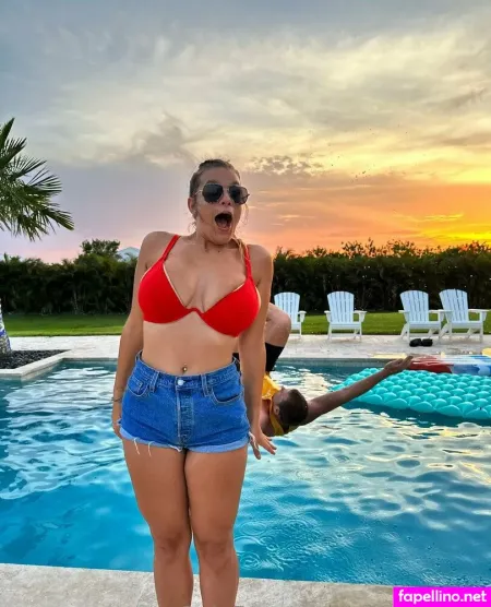 Averydoesit OnlyFans Thumbnail #ULMXXv3GMw