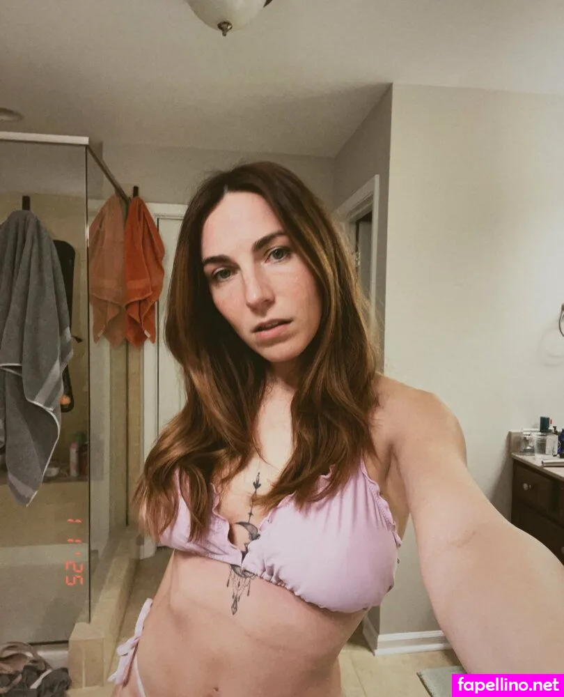 averyfoxx, averyy_foxx Nude Leaked OnlyFans Photo #djWcXzA9fz