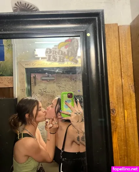 Averylove23 OnlyFans Thumbnail #8unfrPjIT2