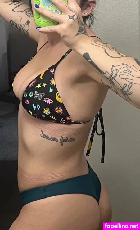 Averylove23 OnlyFans Thumbnail #JYZAebDYTA