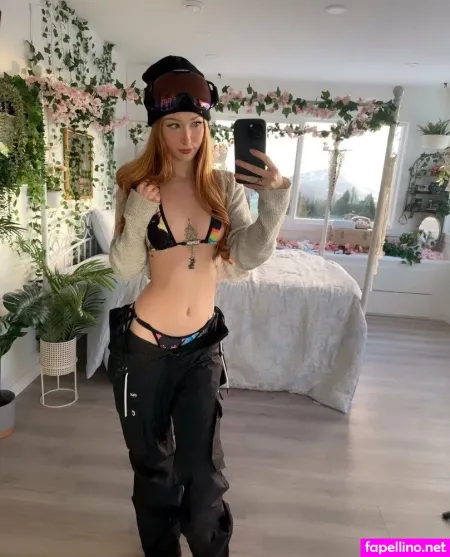 Averyskyye 2 OnlyFans Thumbnail #LpvEHtMyR0