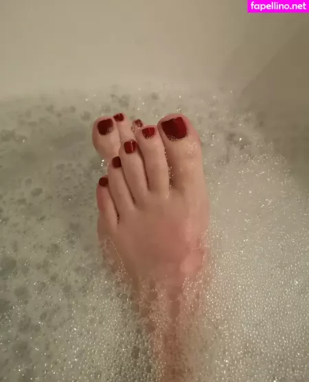 Averyysfeet OnlyFans Thumbnail #Twb79HpttL