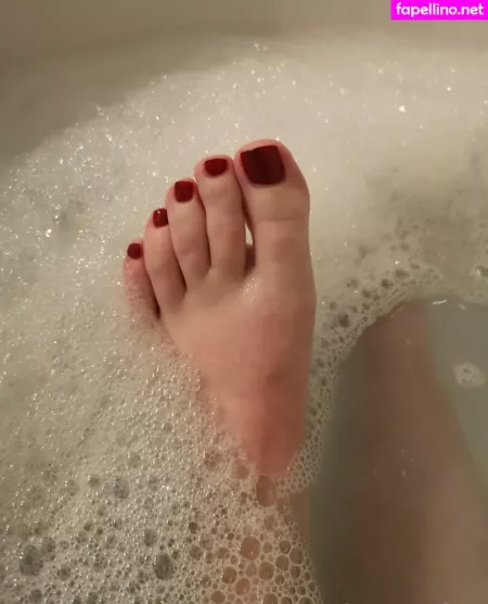 Averyysfeet OnlyFans Thumbnail #XkWwja2sUz