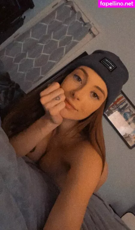 Avesfree OnlyFans Thumbnail #UnrbcBHoFV