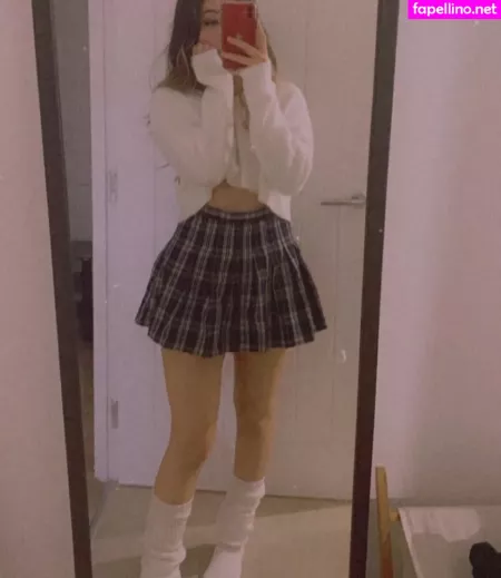 Aveya S OnlyFans Thumbnail #Hiawb1RnqA