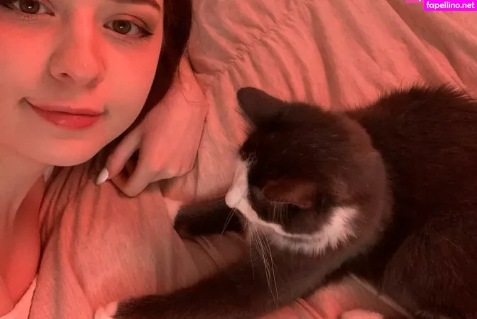 Aveykitty OnlyFans Thumbnail #QxIUppMqVx