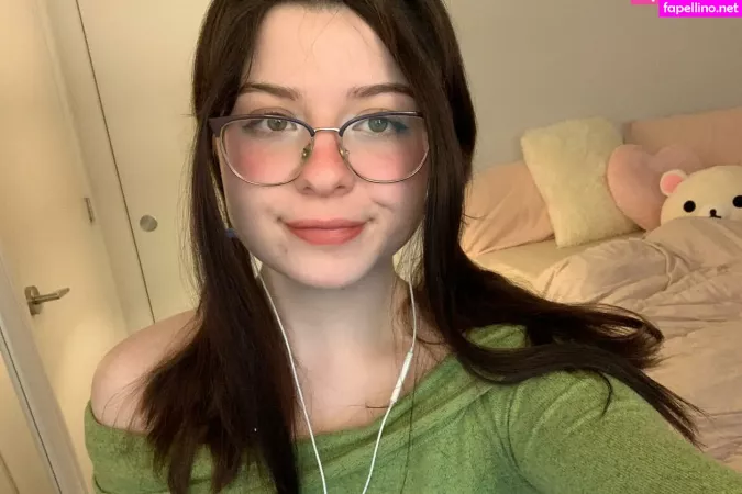 Aveykitty OnlyFans Thumbnail #aImCGbHqpF