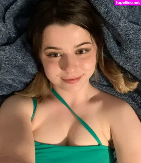 Aveykitty OnlyFans Thumbnail #lIhlUeHJdE