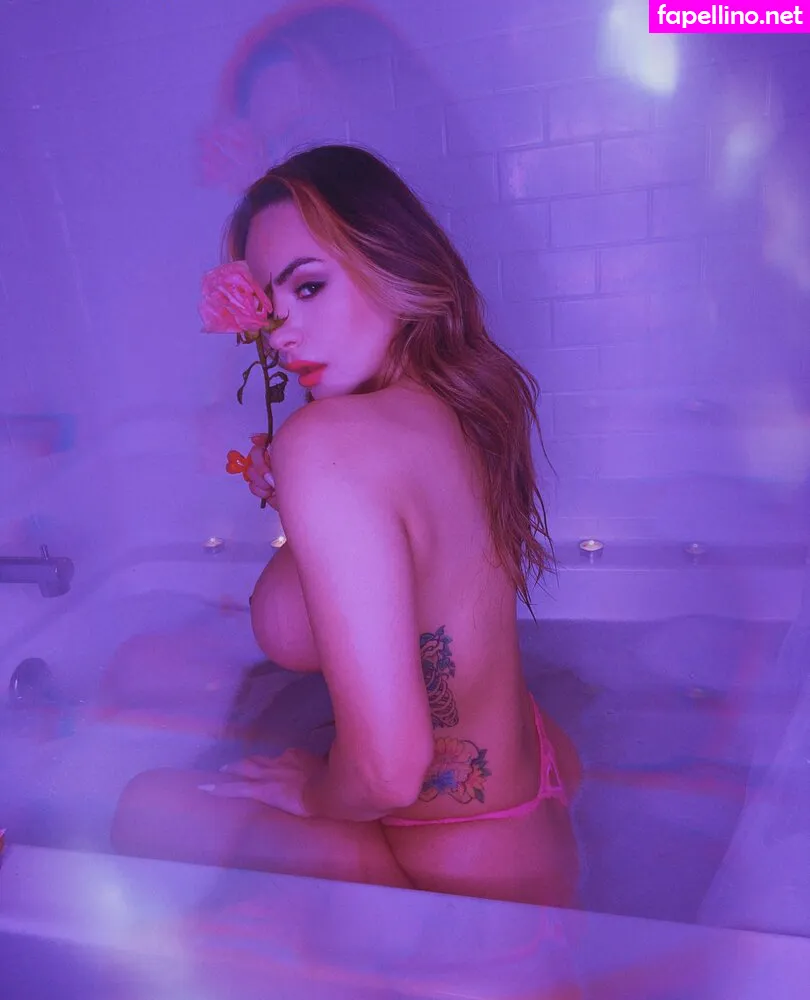 avianaviolet, avianaviolettt Nude Leaked OnlyFans Photo #7Ulo0kprRo