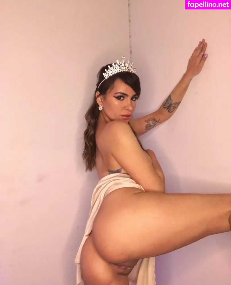 avianaviolet, avianaviolettt Nude Leaked OnlyFans Photo #sr0fICOQAe