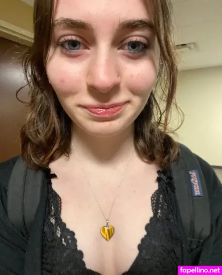 Avieb4by OnlyFans Thumbnail #d7obBG4lQy