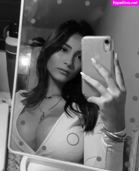 Aviya Danino OnlyFans Thumbnail #QWDt34r5bk
