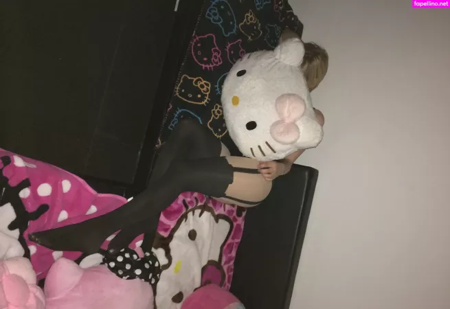 Avril Lavigne OnlyFans Thumbnail #K48xsX5Vnz