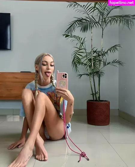 Avrora Blue OnlyFans Thumbnail #HWYMpWnUWp