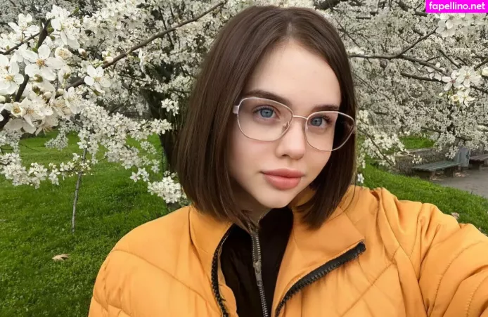 Avrora Blue OnlyFans Thumbnail #R2fSQsxO8V