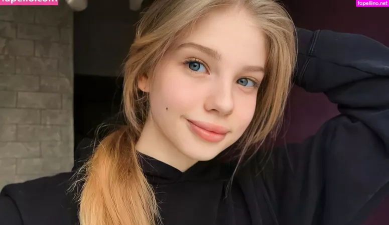 Avrora Blue OnlyFans Thumbnail #S1mDLbwBlK