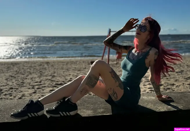 Avrorasgonly OnlyFans Thumbnail #RNQxB26UeR