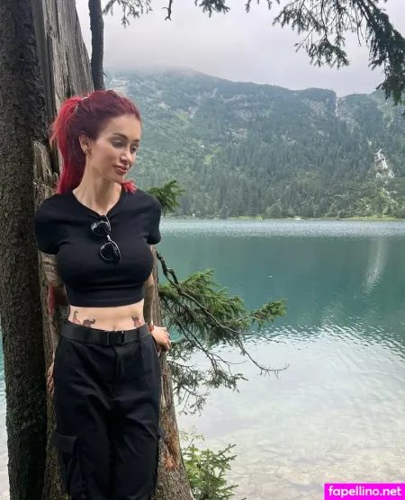 Avrorasiren OnlyFans Thumbnail #eoDkWAom6r