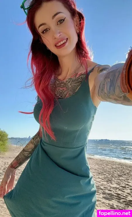 Avrorasiren OnlyFans Thumbnail #lB07ofDMMS