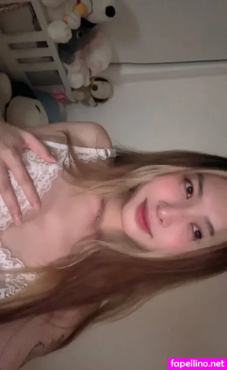 Avvee OnlyFans Thumbnail #y85GMJOdDU