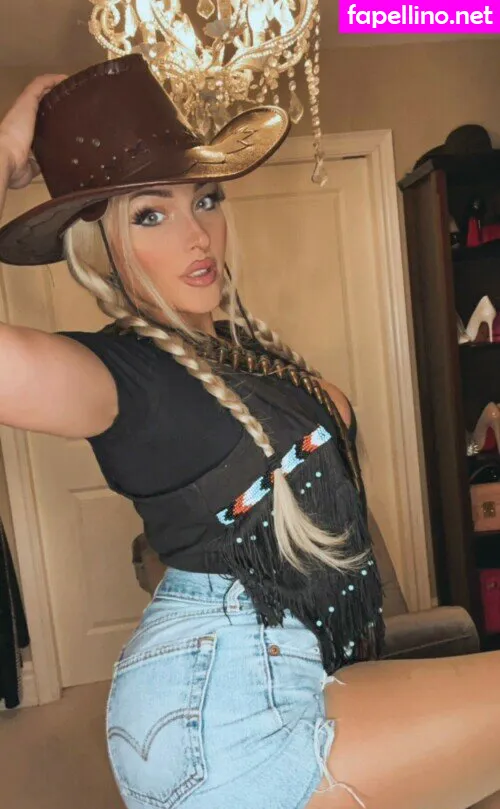Nanerboots, avyannalouve, avyannalouver Nude Leaked OnlyFans Photo #DlAQMqWX7i