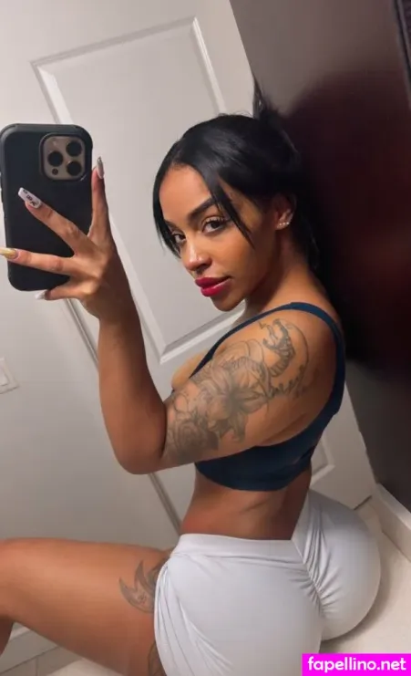 Avybanks OnlyFans Thumbnail #eiuQdVk3cz