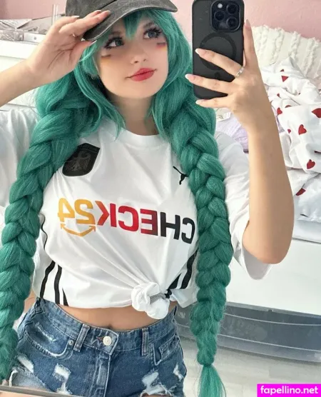 Avygenki OnlyFans Thumbnail #8MCXz0popU