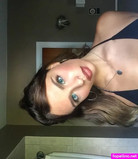 Avylynnet OnlyFans Thumbnail #Fr3GsJr2Oo