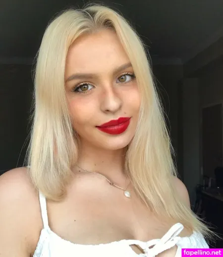 Avylynnet OnlyFans Thumbnail #gQLX2nPnh3