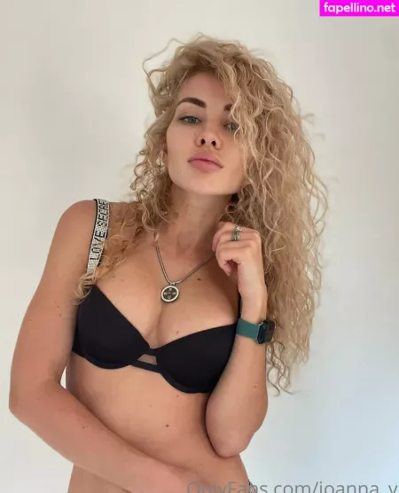 Awarisevip OnlyFans Thumbnail #4AvIJNYyqC