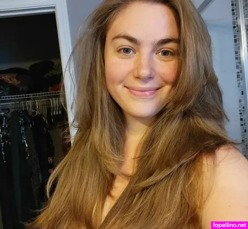 Awesomekate 1 OnlyFans Thumbnail #6IJw6sBMyu