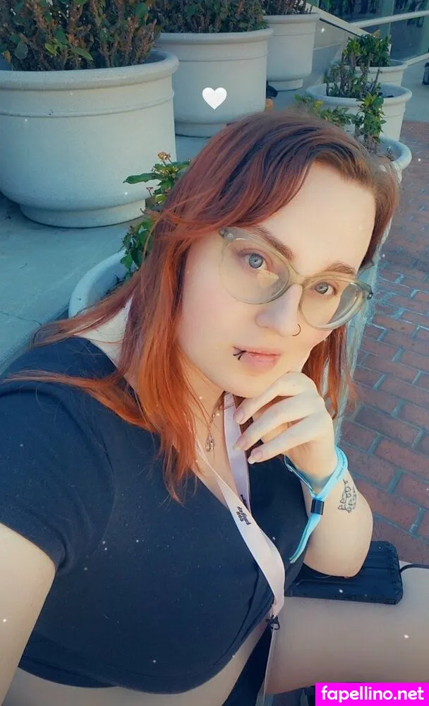 awildkitsuneva, kaixkitsune Nude Leaked OnlyFans Photo #mMWHSlF947