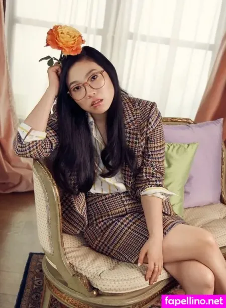Awkwafina OnlyFans Thumbnail #nsG4vcILDF
