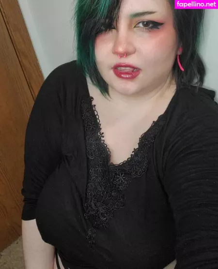 Awoo Exe OnlyFans Thumbnail #umAFgr75Rb