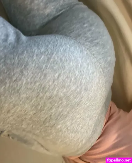 Aworyn OnlyFans Thumbnail #AKtkcVeLe7