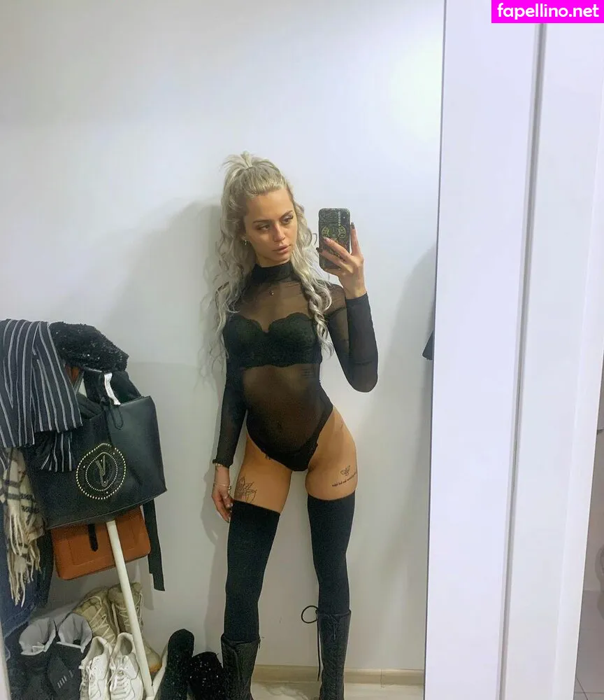 axalrnaed Nude Leaked OnlyFans Photo #ooinHYR2QK