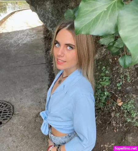 Axelle Maga OnlyFans Thumbnail #3Pz5C7r46Q