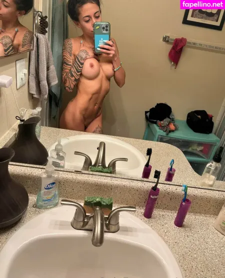 Axelskye OnlyFans Thumbnail #vrBaE3Fsx2