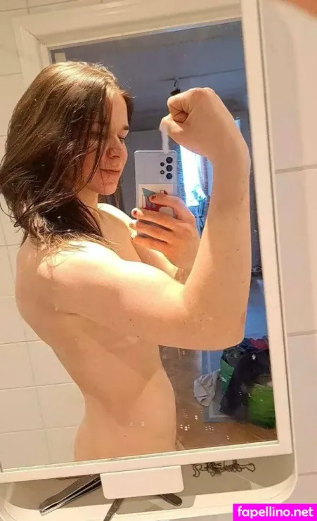 Axewieldingmilena OnlyFans Thumbnail #espNMTwLCo