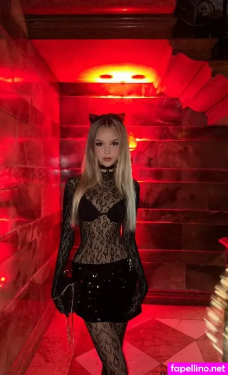 Axiiinia OnlyFans Thumbnail #h8ZHgBjSSw